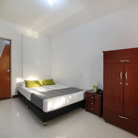 Hotel Ayenda 1234 Imperio 70 Medellín Exteriér fotografie
