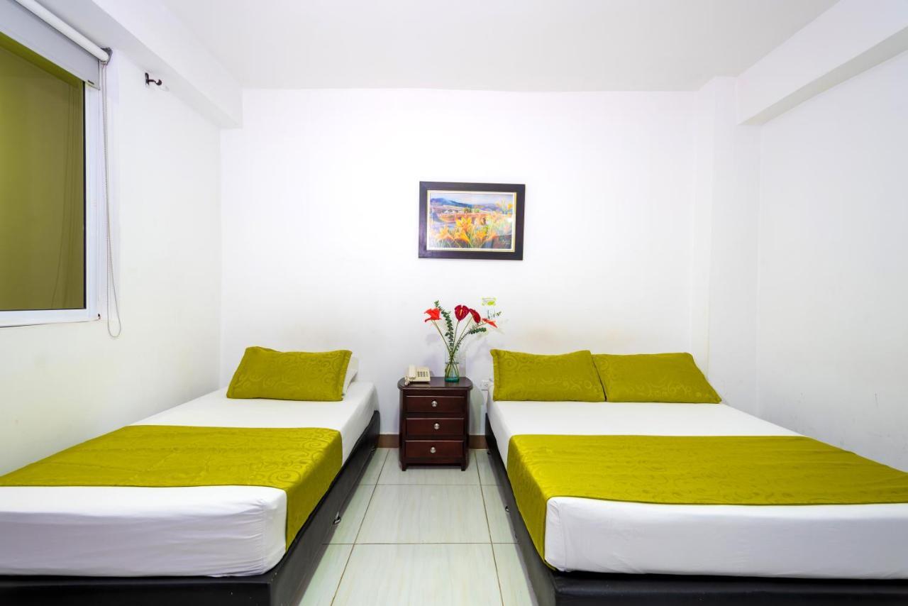 Hotel Ayenda 1234 Imperio 70 Medellín Exteriér fotografie