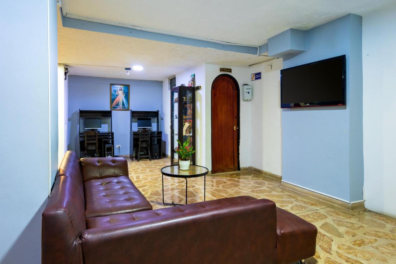 Hotel Ayenda 1234 Imperio 70 Medellín Exteriér fotografie