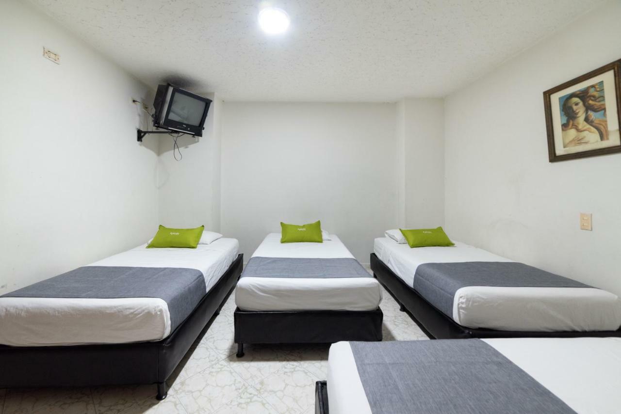 Hotel Ayenda 1234 Imperio 70 Medellín Exteriér fotografie