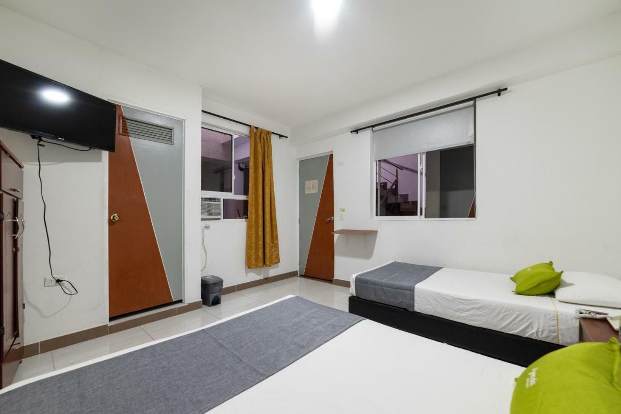 Hotel Ayenda 1234 Imperio 70 Medellín Exteriér fotografie